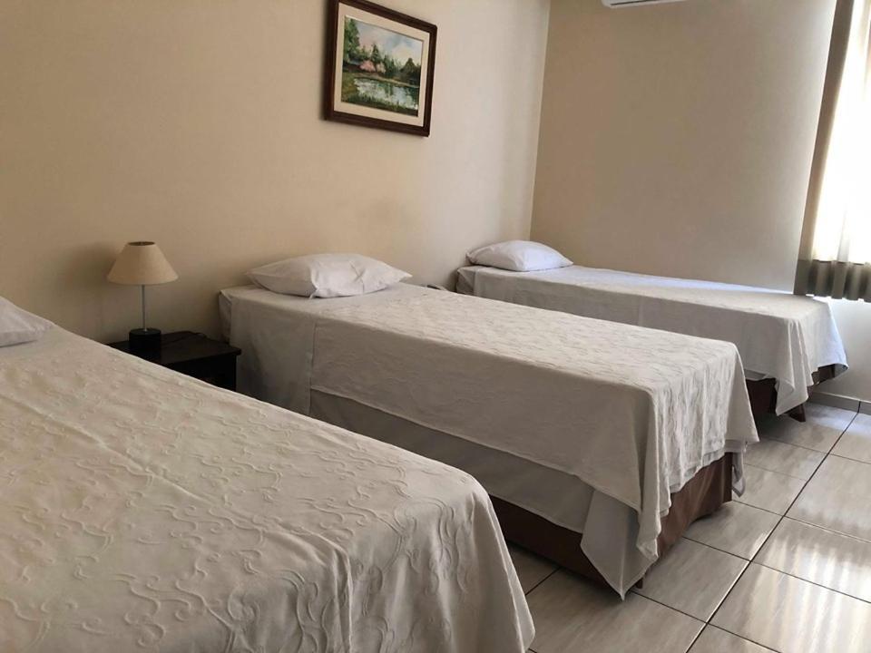 Hotel Formigas Na Figueira Tibagi Eksteriør billede
